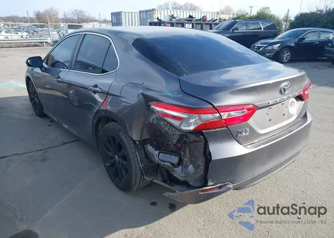 2018 Toyota Camry Le from USA, damaged, VIN 4T1B11HK9JU676597